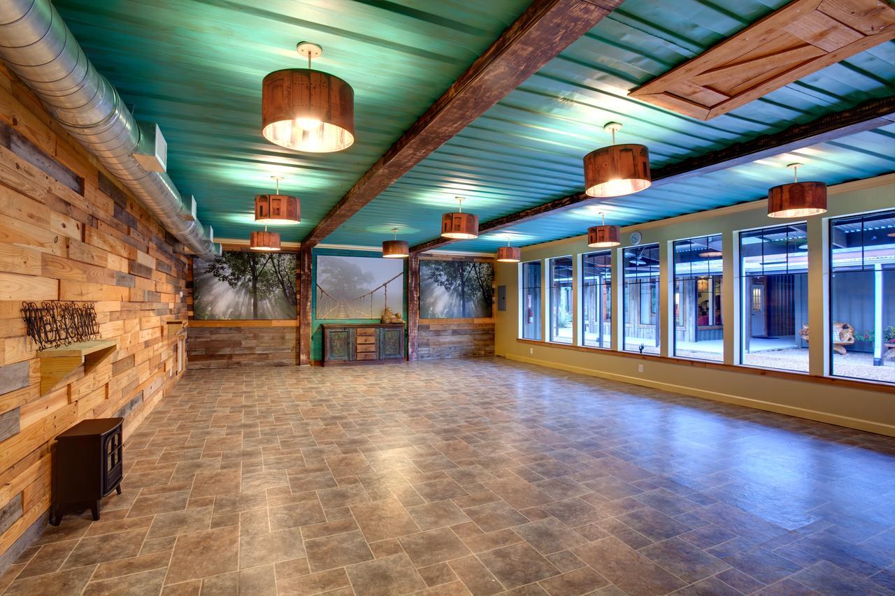 Deer Lake Lodge Resort & Spa Keenan Exteriér fotografie